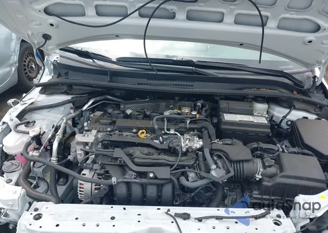 2024 Toyota Corolla Le from USA, damaged, VIN 5YFB4MDE5RP204841